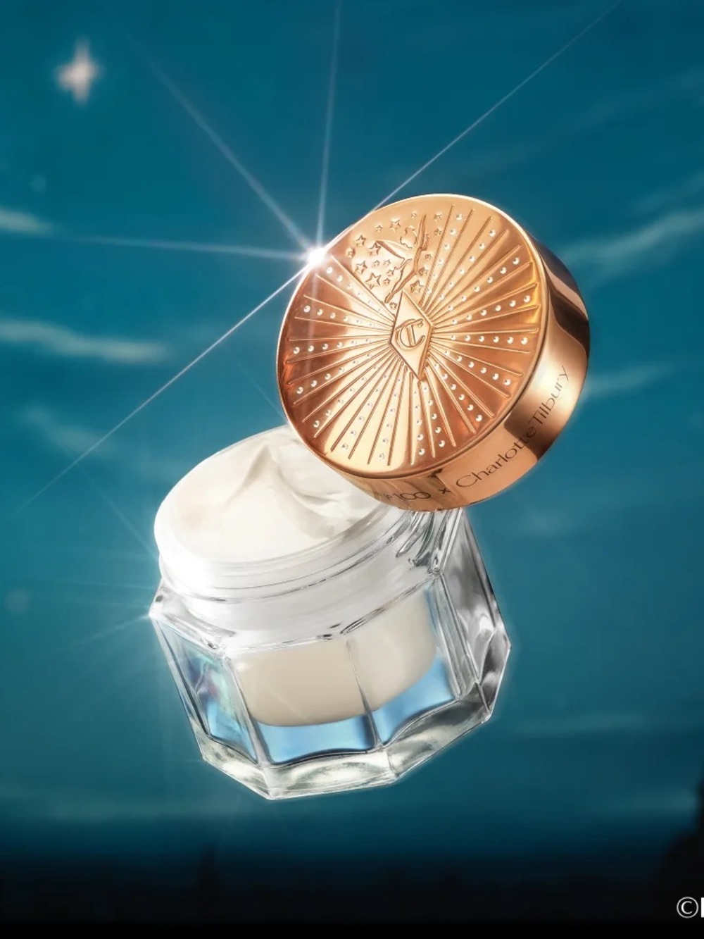 Charlotte Tilbury x Disney Tinker Bell Limited Edition Best Wishes Makeup Bag - - Picture 4 of 7